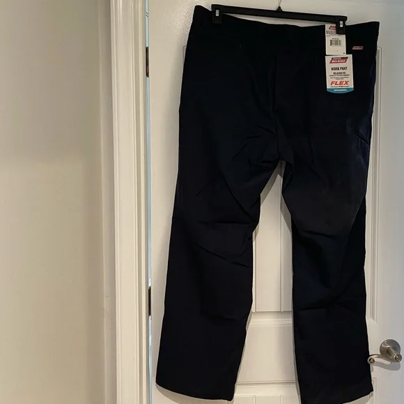 Dickies Relaxed Fit Work Pant - Picture 2 of 3